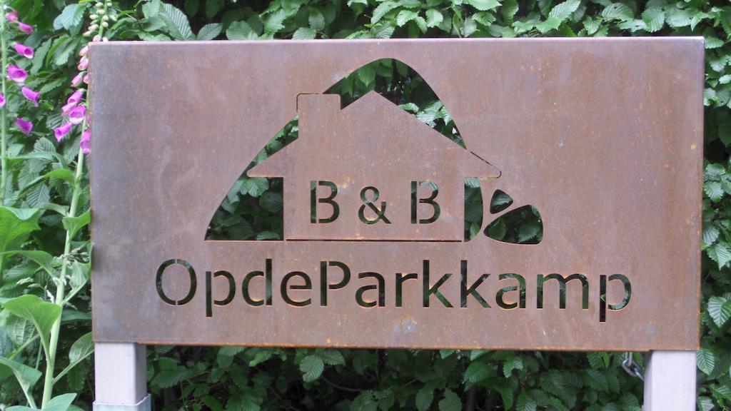 B&B Opdeparkkamp Met Laadpaal Voor Elektrische Auto'S Havelte Luaran gambar